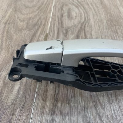 Ручка двери внешняя Opel Corsa D 2008 хетчбэк 5-ти дв. Задн. Прав. - изображение 10