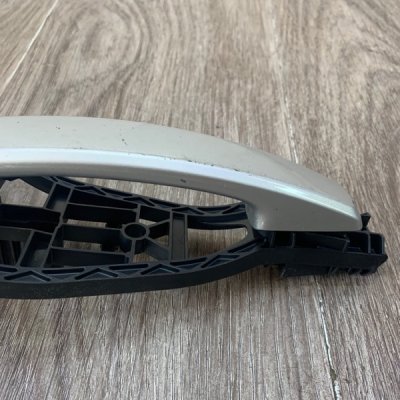 Ручка двери внешняя Opel Corsa D 2008 хетчбэк 5-ти дв. Задн. Прав. - изображение 5