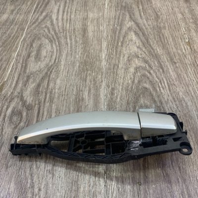 Ручка двери внешняя Opel Corsa D 2008 хетчбэк 5-ти дв. Задн. Лев. - изображение 10