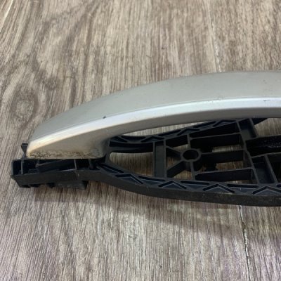 Ручка двери внешняя Opel Corsa D 2008 хетчбэк 5-ти дв. Задн. Лев. - изображение 5