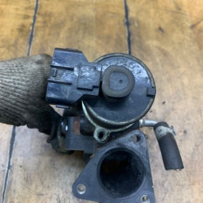 Клапан EGR (ЕГР) Opel Astra H 2005 Z17DTH - изображение 8