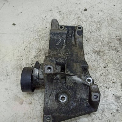 Кронштейн генератора Audi A2 2002 BAD - изображение 4