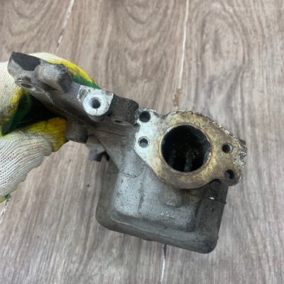 Крышка головки блока цилиндров Mercedes-Benz Sprinter 2010 906 OM651DE22LA Задн. - изображение 6