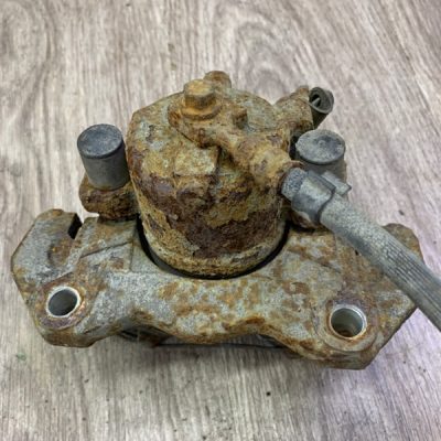 Тормозной суппорт Opel Astra H 2007, Перед., Прав. - изображение 4