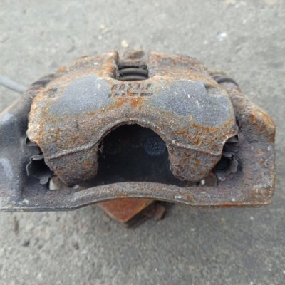 Тормозной суппорт Nissan micra 2004 хетчбэк 5-ти дв. CR12 DE Перед. Прав. - изображение 5
