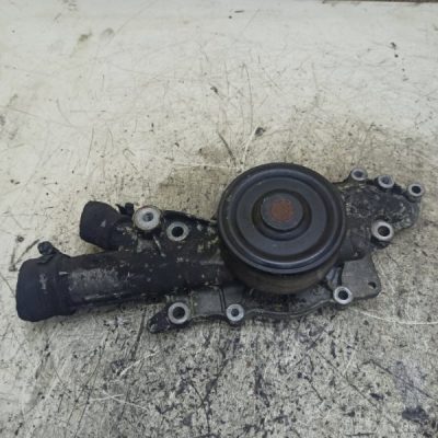 Помпа Mercedes C-Class 2003 OM 646.963 2.2L CDTi W203 - изображение 3