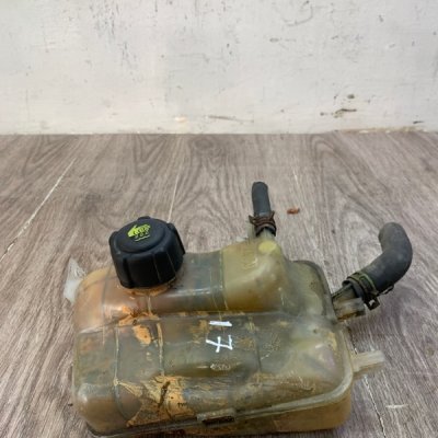 Бачок расширительный Renault Megane 3 2009 хетчбэк-5ти дв. K4M848 - изображение 4
