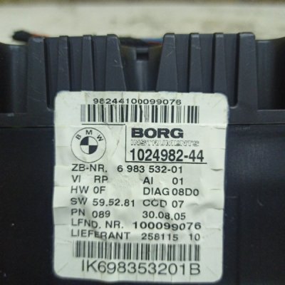 Панель приборов BMW 1 series 2005 хетчбэк-5ти дв. M47D20 - изображение 3