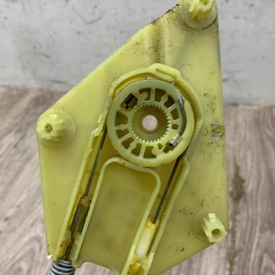 Стеклоподъемник Renault Megane 3 2009 хетчбэк-5ти дв., Задн., Прав. - изображение 9