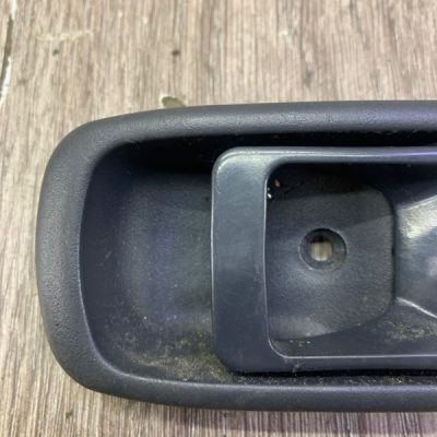 Ручка двери внутренняя Daihatsu Terios 2003 внедорожник, Перед., Прав. - изображение 3