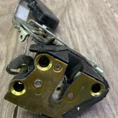 Замок двери Daihatsu Terios 2003 внедорожник Задн. Прав. - изображение 4