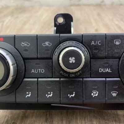 Блок управления климат-контролем Nissan Qashqai 2009 кроссовер - изображение 9
