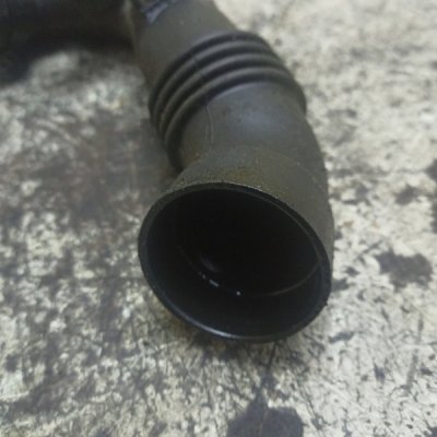 Патрубок воздухозаборника BMW 3 series E46 2003 M47D20(204D4) - изображение 6