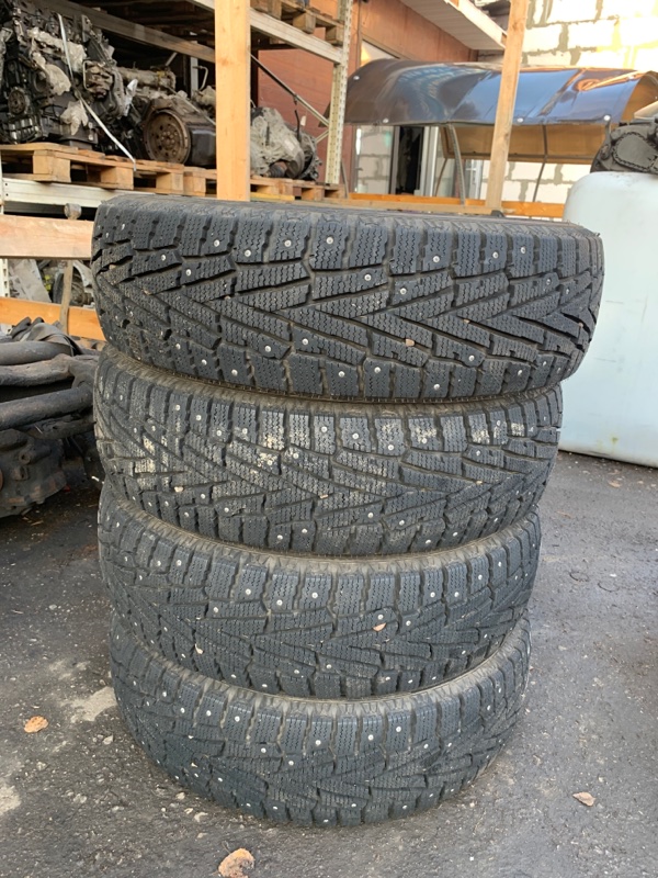 Шина Комплект 215/70R16 100T шипы