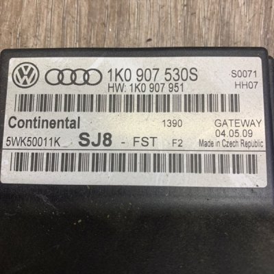Блок комфорта Volkswagen Touran 2009 минивэн BXE - изображение 3