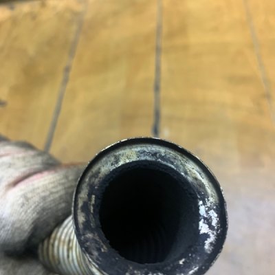 Патрубок EGR Ford Fiesta 5 2007 F6JB - изображение 2