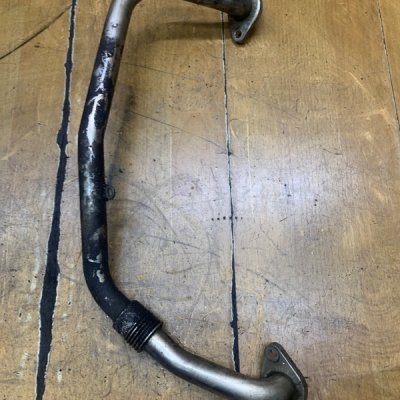 Патрубок EGR Volkswagen Golf 5 2004 хетчбэк 5-ти дв. BKD - изображение 4