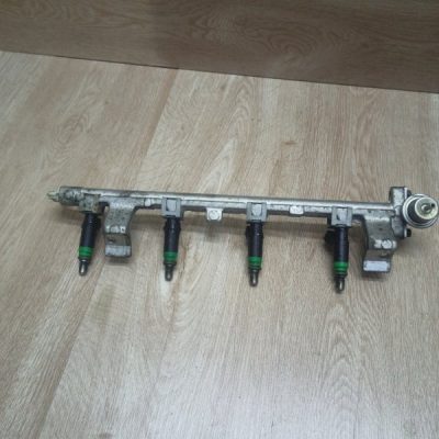 Топливная рампа Ford Fiesta 2005 FUJA хетчбэк 5-ти дв. - изображение 4