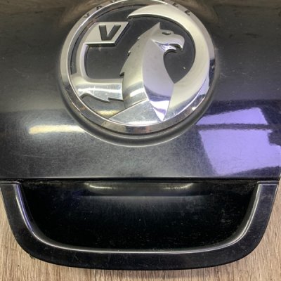 Накладка на крышку багажника Opel Astra J 2010 хетчбэк 5-ти дв. Задн. - изображение 8