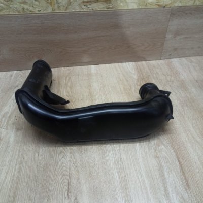 Патрубок интеркулера Peugeot 307 2002 универсал RHY(DW10TD) - изображение 7