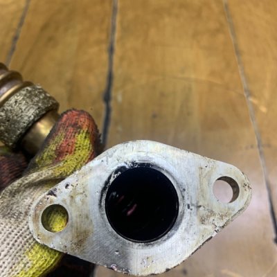 Патрубок EGR Audi A4 2006 седан BRB - изображение 2