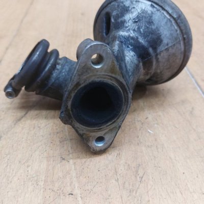 Клапан EGR (ЕГР) Ford Fiesta 5 2003 F6JA - изображение 3