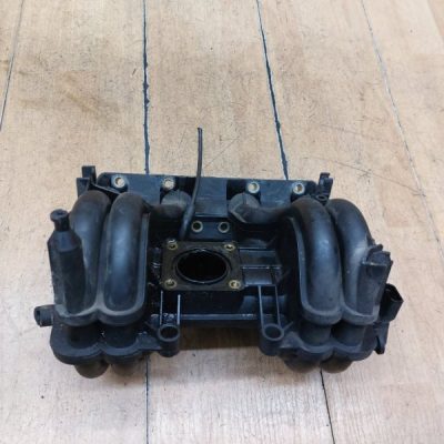 Коллектор впускной Volkswagen Polo 2000 AUD - изображение 4