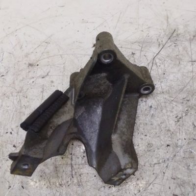 Кронштейн двигателя Peugeot 406 2002 RHY(DW10TD) - изображение 2