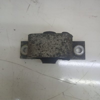Подушка АКПП Honda CR-V 2002 K20A4 Перед. - изображение 5