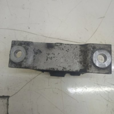 Подушка АКПП Honda CR-V 2002 K20A4 Перед. - изображение 3