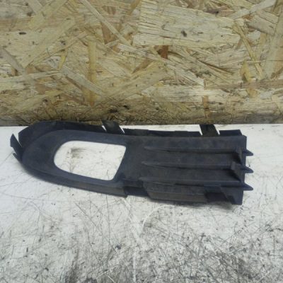 Накладка на бампер Volvo V50 2004 D4204T Универсал, Перед., Прав. - изображение 2