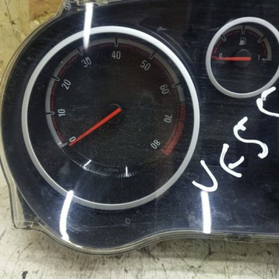 Панель приборов Opel Corsa D 2009 хетчбэк 3 дв. Z12XEP - изображение 3