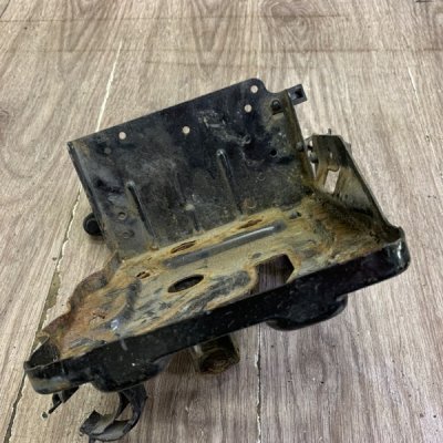Полка аккумулятора Fiat Panda 2004 хетчбэк-5ти дв. 187A1.000 - изображение 2