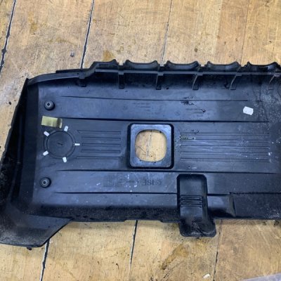 Крышка двигателя BMW 5 series E60 2004 N52B25U0 - изображение 2