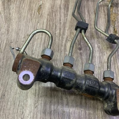 Топливная рампа Peugeot 207 2007 9HZ(DV6TED4) - изображение 9
