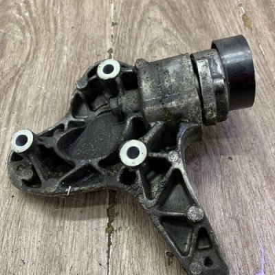 Кронштейн кондиционера Volkswagen Golf 5 2007 BLF - изображение 6
