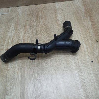 Маслозаливная горловина Peugeot 307 2002 универсал RHY(DW10TD) - изображение 2