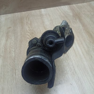 Дроссельная заслонка Peugeot 307 2002 универсал RHY(DW10TD) - изображение 6
