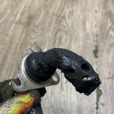 Трубка клапана EGR (ЕГР) Opel Corsa D 2013 A13DTC - изображение 2