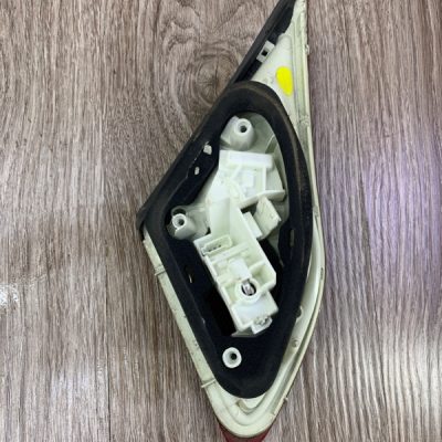 Фонарь крышки багажника Opel Astra J 2012 хетчбэк 5-ти дв., Задн., Прав. - изображение 2