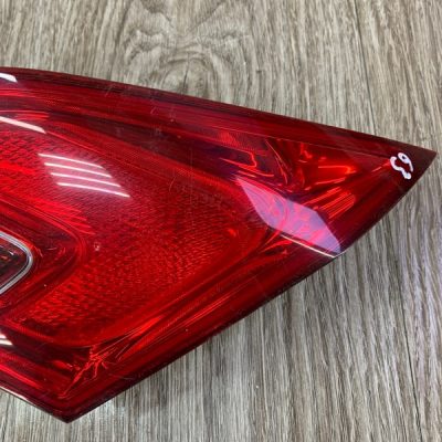 Фонарь крышки багажника Opel Astra J 2012 хетчбэк 5-ти дв., Задн., Прав. - изображение 6