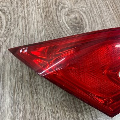 Фонарь крышки багажника Opel Astra J 2012 хетчбэк 5-ти дв., Задн., Прав. - изображение 3
