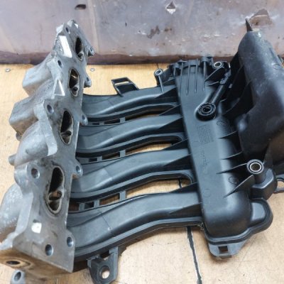 Коллектор впускной Renault Modus 2005 K4JG770 - изображение 4