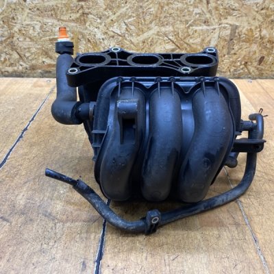 Коллектор впускной Citroen C1 2006 1KR - изображение 2