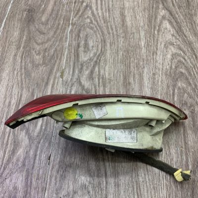 Фонарь крышки багажника Opel Astra J 2010 хетчбэк 5-ти дв., Задн., Прав. - изображение 4