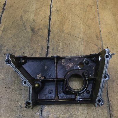 Передняя крышка двигателя Land Rover Range Rover 2003 M62B44 Прав. - изображение 4