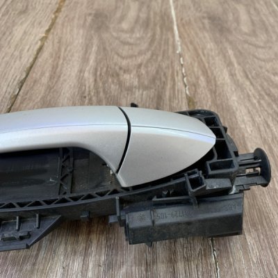 Ручка двери внешняя Mercedes-Benz C-Class 2008 W204 Задн. Прав. - изображение 6