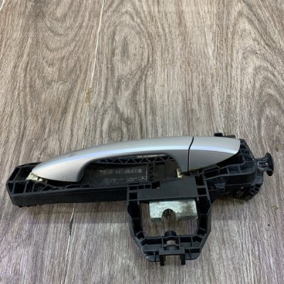Ручка двери внешняя Mercedes-Benz C-Class 2008 W204 Задн. Лев. - изображение 7
