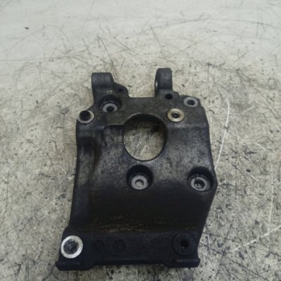 Кронштейн кондиционера Peugeot 407 2007 9HZ(DV6TED4) - изображение 6