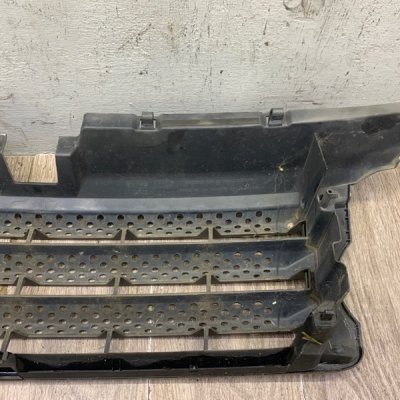 Решетка радиатора Land Rover Range Rover Sport 2004 внедорожник Перед. - изображение 5
